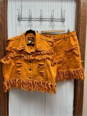 Navi Authentic Mustard Orange Distressed Fringe Denim Vest Shorts Set XL USA
